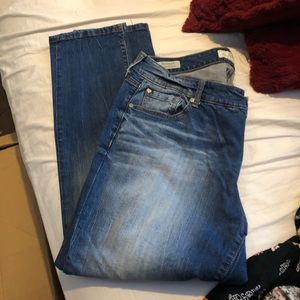 Boyfriend cut jeans